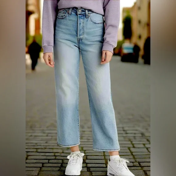 Levi's Ribcage Straight Jeans - Picture 1 of 6